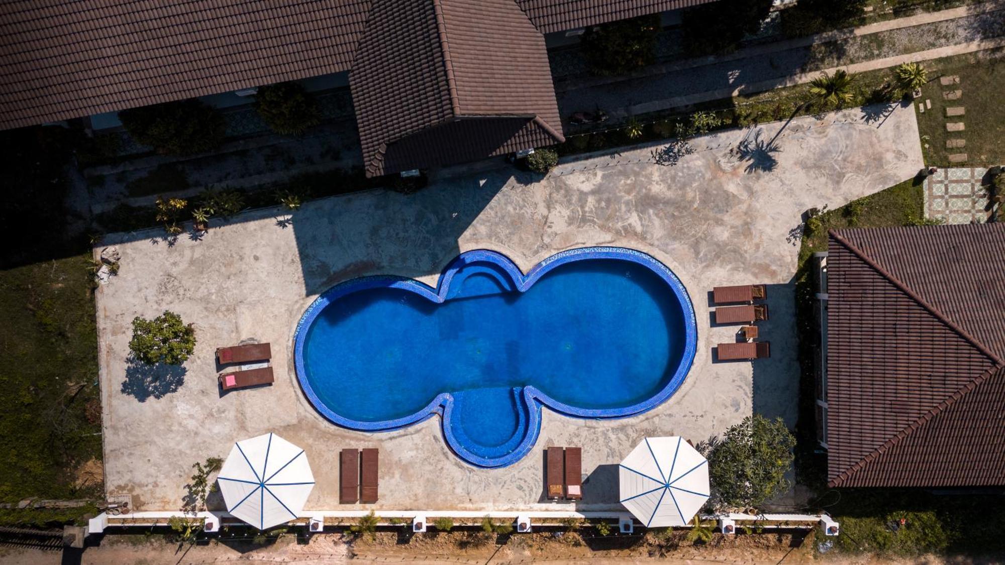 Garden Resort Vang Vieng Bagian luar foto